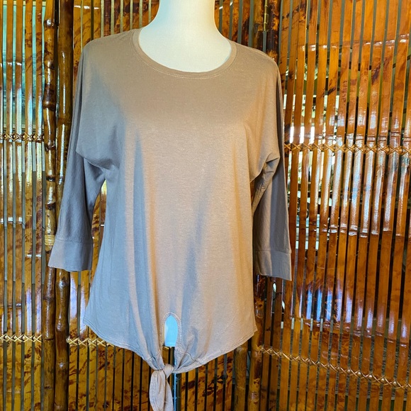 Tan Short Sleeve Cotton Scoop-neck Tee Shirt - Large - Picture 1 of 6